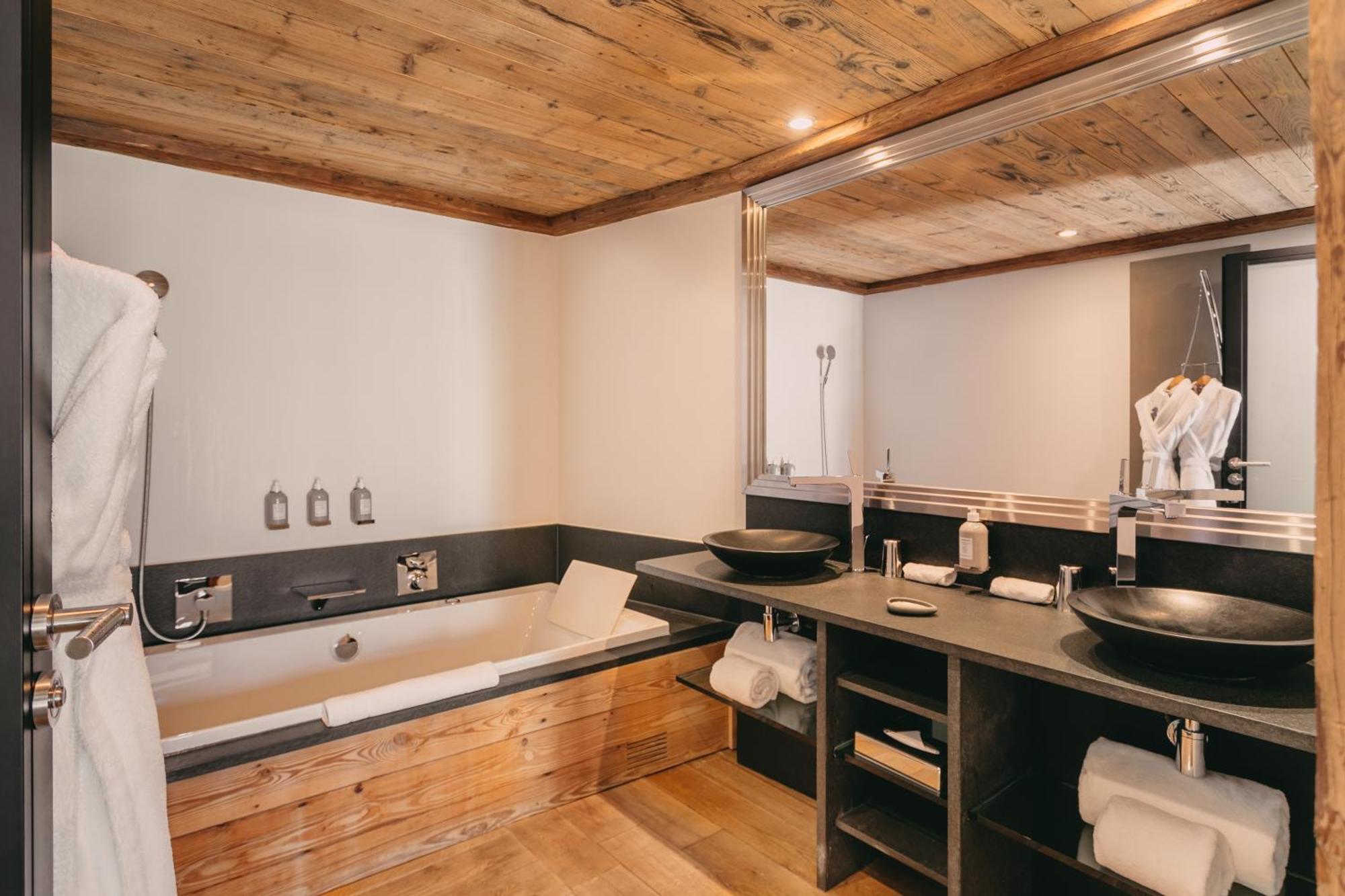 Les Suites - Maison Bouvier Tignes Exterior photo